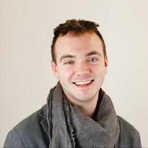 Meet your Posher, Levi